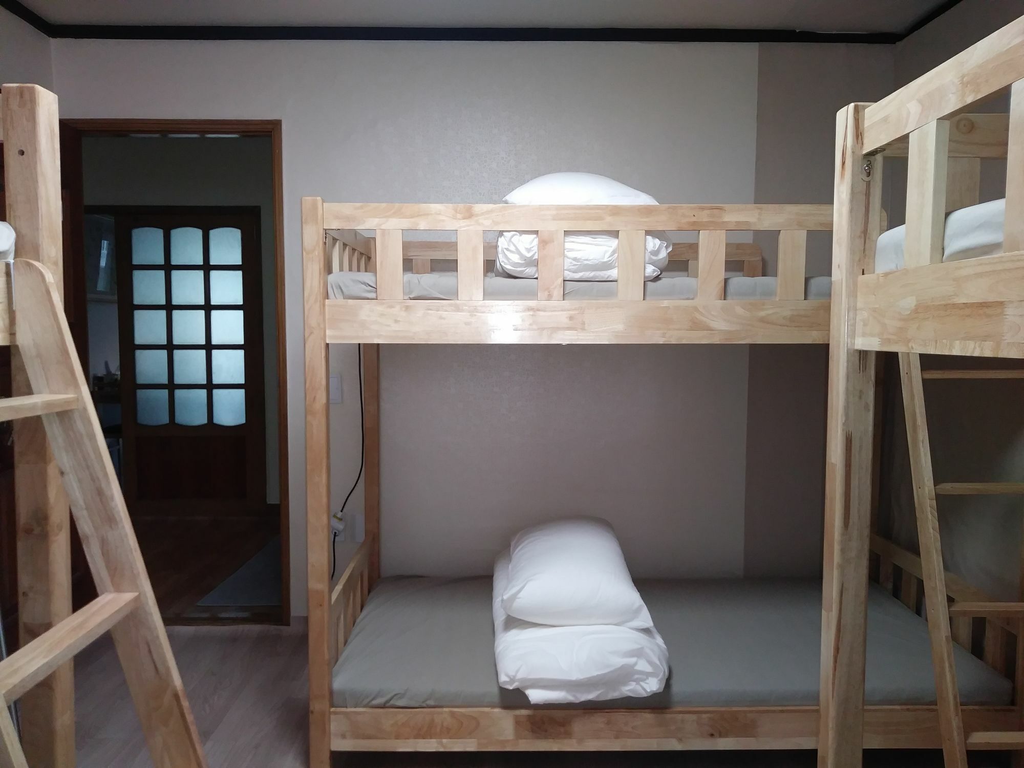 Busan Backpackers Exterior foto